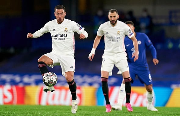 Lähde: Real Madrid-hylkiöstä on tehty iso tarjous - pelaaja ei halua siirtyä upporikkaaseen seuraan Lähde: Real Madrid-hylkiöstä on tehty iso tarjous – pelaaja ei halua siirtyä upporikkaaseen seuraan