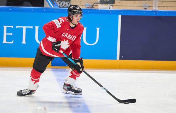 Kanada tylysti kotimatkalle Pekingistä – NHL:n ykkösvaraus lausui koomisen kliseen Kanada tylysti kotimatkalle Pekingistä – NHL:n ykkösvaraus lausui koomisen kliseen