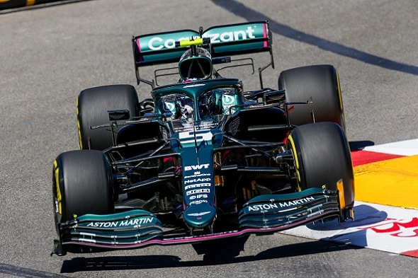 Sebastian Vettel pettyi tuloksiin Aston Martnilla, nyt uutta yritystä - "Haluamme kilpailla isoimmista pokaaleista" Sebastian Vettel pettyi tuloksiin Aston Martnilla, nyt uutta yritystä – ”Haluamme kilpailla isoimmista pokaaleista”