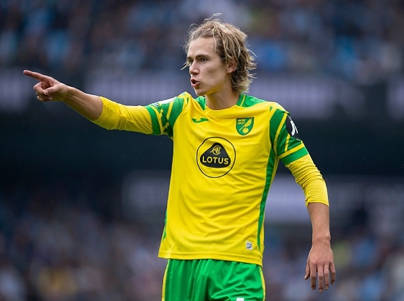 Teemu Pukin rinnalla aiemmin loistanut Norwich-hylkiö sai lähteä - vain 15 minuuttia ennen siirtoikkunan umpeutumista Teemu Pukin rinnalla aiemmin loistanut Norwich-hylkiö sai lähteä – vain 15 minuuttia ennen siirtoikkunan umpeutumista