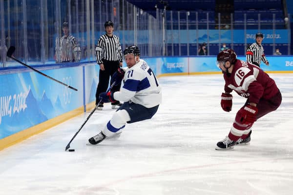 Mörkö iski viimeisen niitin - Leijonat kaatoivat Latvian Mörkö iski viimeisen niitin – Leijonat kaatoivat Latvian