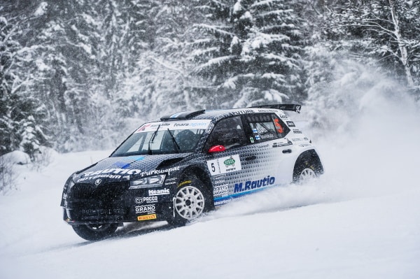 Juha Salo täydellä ryminällä Kuopion SM-ralliin – ”Lähdetään hyökkäämään” Juha Salo täydellä ryminällä Kuopion SM-ralliin – ”Lähdetään hyökkäämään”