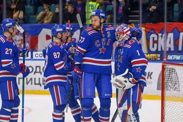KHL jatkuu sekasorron keskellä – ulkomainen tiedotus vaikeni KHL jatkuu sekasorron keskellä – ulkomainen tiedotus vaikeni