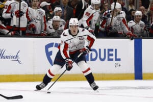 Washington Capitals haluaa kiinnittää nuoren tähtensä - GM tahtoo nopean ratkaisun Washington Capitals haluaa kiinnittää nuoren tähtensä – GM tahtoo nopean ratkaisun