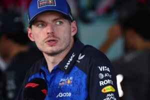 Max Verstappenille tarjolla huima palkankorotus – yksi ehto mutkistaa kaiken Max Verstappenille tarjolla huima palkankorotus – yksi ehto mutkistaa kaiken