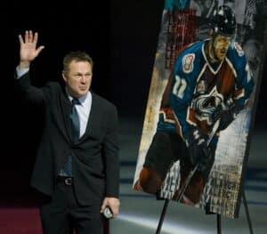 Itsemurhan tehneen NHL-legendan viime hetkistä paljastui karmivia yksityiskohtia