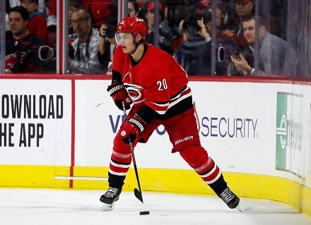 Sebastian Aho jälleen 30 maalin kerhoon Sebastian Aho jälleen 30 maalin kerhoon