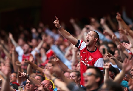 Arsenalin kannattaja sai porttikiellon homofobisista huudoista Arsenalin kannattaja sai porttikiellon homofobisista huudoista