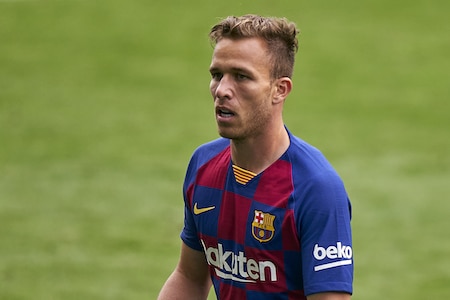 Lähde: Juventus ja Arsenal käyvät neuvotteluja brassitaiturista Lähde: Juventus ja Arsenal käyvät neuvotteluja brassitaiturista