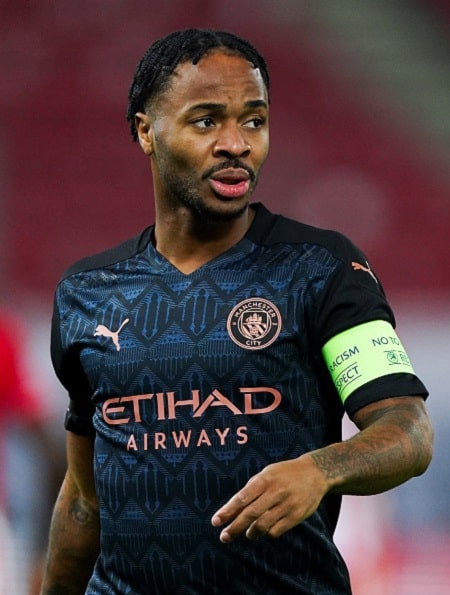 Raheem Sterling Chelsean kiikarissa - kova hintapyynti voi koitua esteeksi Raheem Sterling Chelsean kiikarissa – kova hintapyynti voi koitua esteeksi