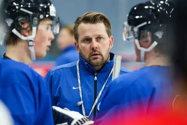 Antti Pennasen olemus kertoi jo paljon - "Paikat oli tehdä, ei tehty" Antti Pennasen olemus kertoi jo paljon – ”Paikat oli tehdä, ei tehty”