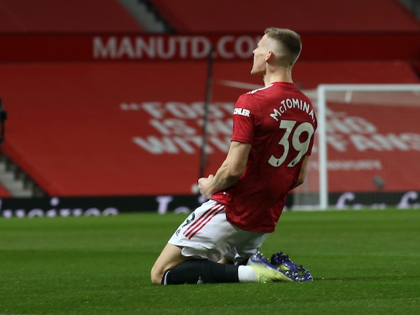 Manchester United asetti keskikenttäpelaajansa myyntilistalle - tällä summalla hän lähtee Manchester United asetti keskikenttäpelaajansa myyntilistalle – tällä summalla hän lähtee