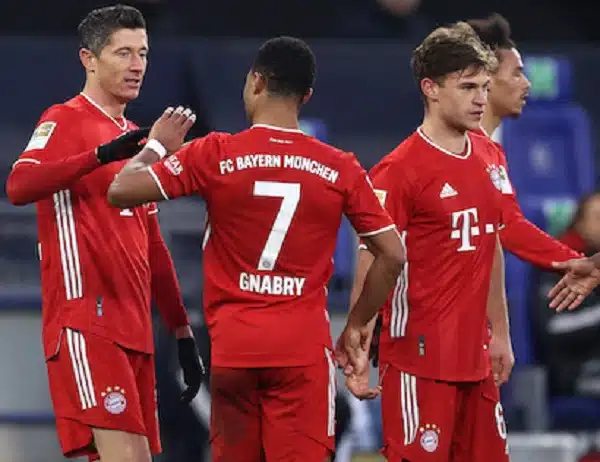 Saksan Bundesliigassa hurja mestaruustaisto - Bayern München palasi kärkeen Saksan Bundesliigassa hurja mestaruustaisto – Bayern München palasi kärkeen