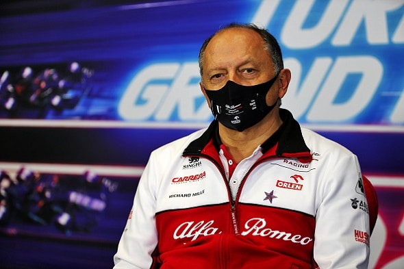 Alfa Romeolle uusi kuski Miamin GP-viikonlopuksi Alfa Romeolle uusi kuski Miamin GP-viikonlopuksi