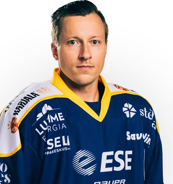 Olli Jokisen Jukurit kiinnitti luottopelaajansa - pelannut seurassa koko Liiga-aikakauden Olli Jokisen Jukurit kiinnitti luottopelaajansa – pelannut seurassa koko Liiga-aikakauden