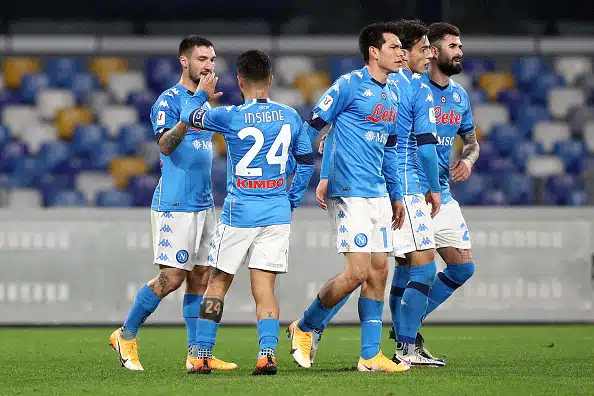 Napoli kärsi Serie A:n kärkiottelussa vasta kauden toisen tappionsa Napoli kärsi Serie A:n kärkiottelussa vasta kauden toisen tappionsa