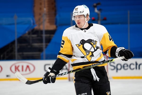 NHL-asiantuntija hämmästeli Kasperi Kapasen touhua – "Onko hän oppinut mitään?" NHL-asiantuntija hämmästeli Kasperi Kapasen touhua – ”Onko hän oppinut mitään?”