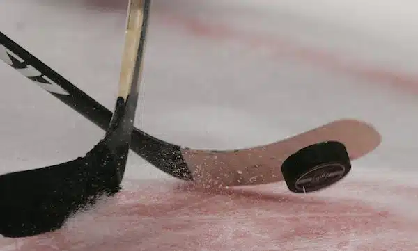 Tulikuuma Ilves nousi SM-liigan kärkeen, Sport yllätti Ässät - näin pelattiin SM-liigassa torstaina Tulikuuma Ilves nousi SM-liigan kärkeen, Sport yllätti Ässät – näin pelattiin SM-liigassa torstaina