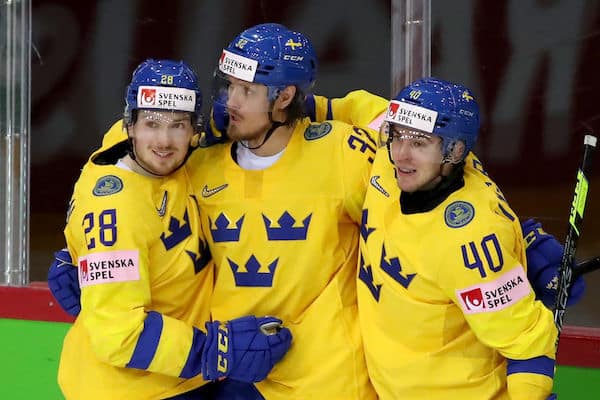 Hurja trilleri! Tre Kronor aiheutti Suomelle pahan tappion - irvailtu maalivahti nollasi Leijonat Hurja trilleri! Tre Kronor aiheutti Suomelle pahan tappion – irvailtu maalivahti nollasi Leijonat