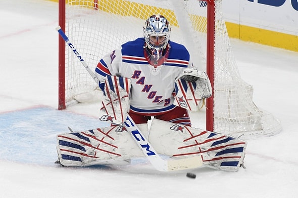 New York Rangers ajoi Antti Raannan vaihtoon - ratkaisu seiskapeliin New York Rangers ajoi Antti Raannan vaihtoon – ratkaisu seiskapeliin