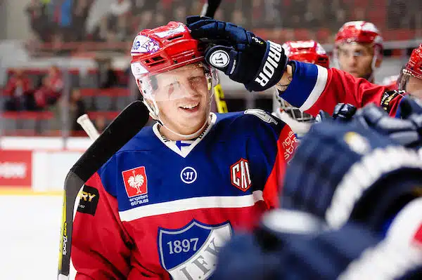 HIFK:n taistelija lataa: "Meidän tilanne on nyt sellainen että..." HIFK:n taistelija lataa: ”Meidän tilanne on nyt sellainen että…”
