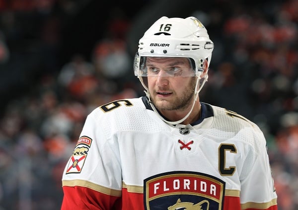 NHL-pelaajat ovat puhuneet - Aleksander Barkoville huimaa arvostusta, myös Laine ja Saros listoilla NHL-pelaajat ovat puhuneet – Aleksander Barkoville huimaa arvostusta, myös Laine ja Saros listoilla