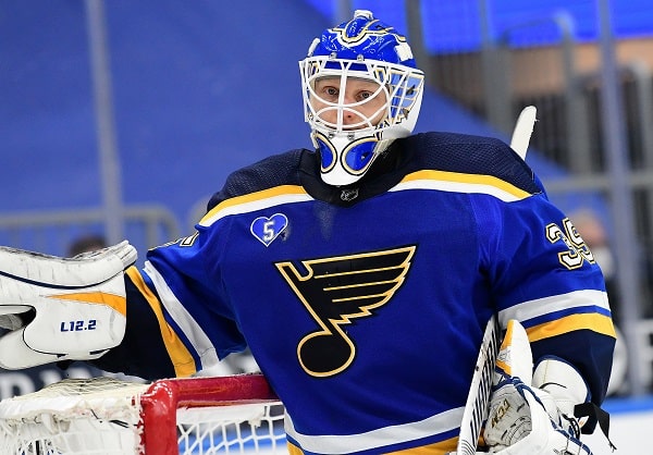 Ville Hussolla synkkä alku NHL-uran ensimmäisen playoff-kotiotteluun Ville Hussolla synkkä alku NHL-uran ensimmäisen playoff-kotiotteluun