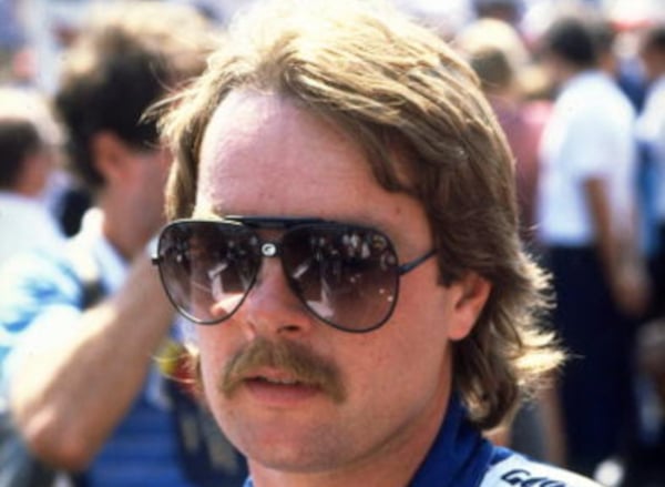 Las Vegasin edellinen F1-kisa oli surkea tapaus – Keke Rosberg lähti "kaseeraamaan" Las Vegasin edellinen F1-kisa oli surkea tapaus – Keke Rosberg lähti ”kaseeraamaan”