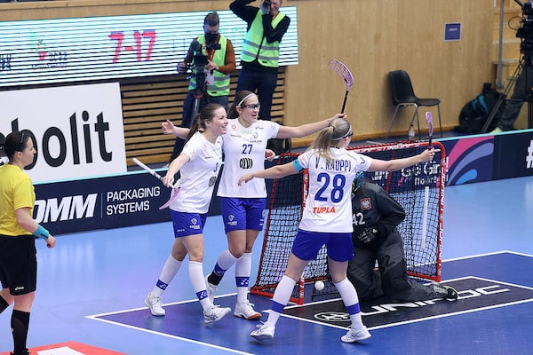 Suomi MM-välieriin - murskalukemat taululle Suomi MM-välieriin – murskalukemat taululle
