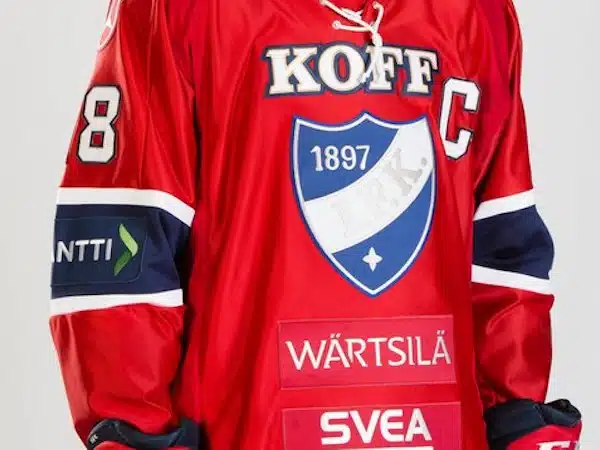 Mestarivahti paikkaa pikakomennuksella kriisiseura HIFK:n rivejä Mestarivahti paikkaa pikakomennuksella kriisiseura HIFK:n rivejä