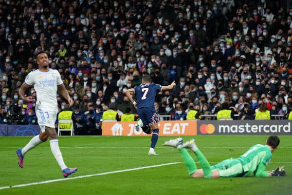 PSG:n päävalmentaja kiisti tiukasti rajun väitteen Kylian Mbappesta PSG:n päävalmentaja kiisti tiukasti rajun väitteen Kylian Mbappesta