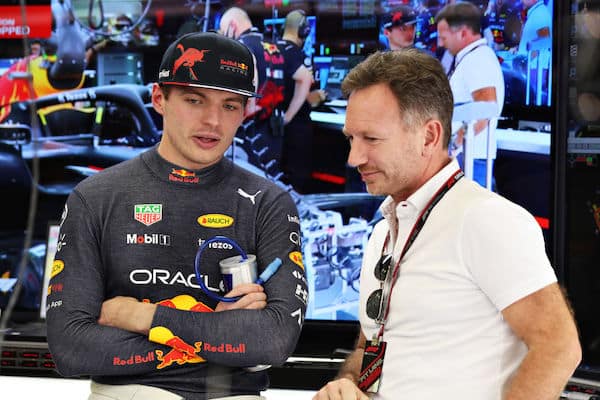 McLarenin pomo vaatii Red Bullille kovia rangaistuksia – ”Pelkkä taloudellinen rangaistus ei ole riittävä” McLarenin pomo vaatii Red Bullille kovia rangaistuksia – ”Pelkkä taloudellinen rangaistus ei ole riittävä”