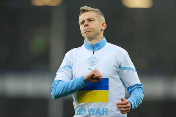 Ukrainalainen jalkapallotähti on valmis sotimaan Venäjään vastaan Ukrainalainen jalkapallotähti on valmis sotimaan Venäjään vastaan