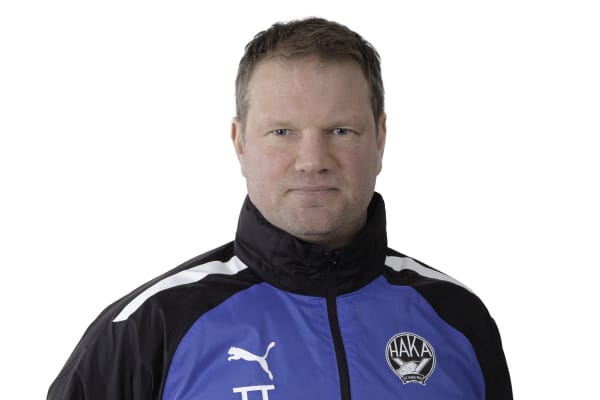 Veikkausliigavalmentajalla koronatartunta – joutuu jättämään ottelun väliin Veikkausliigavalmentajalla koronatartunta – joutuu jättämään ottelun väliin