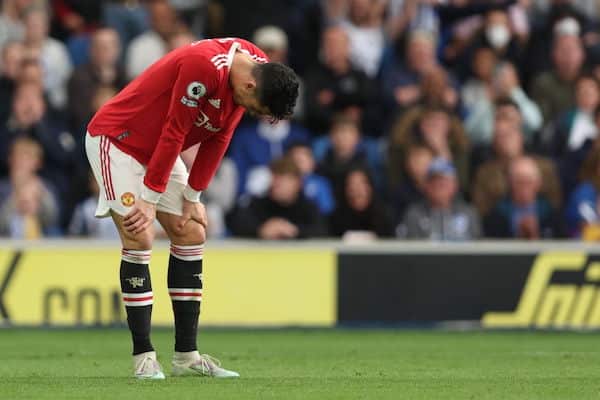 Nyt riitti! Useiden ManU-pelaajien mitta on täyttynyt tuittuilevaan Cristiano Ronaldoon Nyt riitti! Useiden ManU-pelaajien mitta on täyttynyt tuittuilevaan Cristiano Ronaldoon