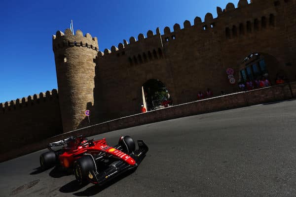 Charles Leclerc myöhästyi Montrealin lennolta - halpalentoyhtiöltä terävä piikki Charles Leclerc myöhästyi Montrealin lennolta – halpalentoyhtiöltä terävä piikki