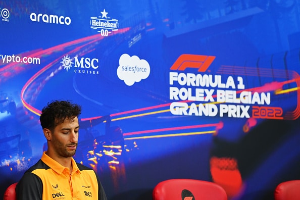 F1-kuski sai potkut - näin tallin pääpomo tilittää nyt tunteitaan F1-kuski sai potkut – näin tallin pääpomo tilittää nyt tunteitaan