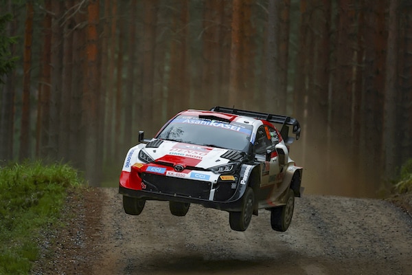 Tässä on C Moren MM-rallitiimi - paluumuuttaja uutena kasvona Tässä on C Moren MM-rallitiimi – paluumuuttaja uutena kasvona
