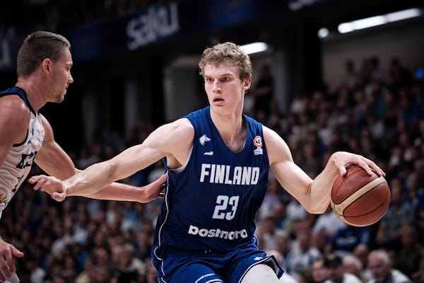 Hiihto vastaan NBA – onko Lauri Markkasella mitään jakoa Suomessa? Hiihto vastaan NBA – onko Lauri Markkasella mitään jakoa Suomessa?