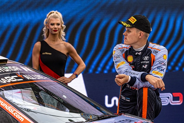 EK4: Esapekka Lapille pohja-aika, Tänak haukkui renkaat: "Melkoisen heikko tuote" EK4: Esapekka Lapille pohja-aika, Tänak haukkui renkaat: ”Melkoisen heikko tuote”