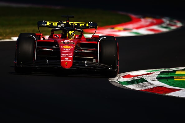 Ferrarin tallipomo raivon vallassa: ”He nukkuivat!” Ferrarin tallipomo raivon vallassa: ”He nukkuivat!”
