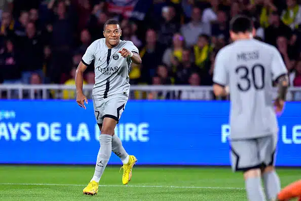 Maaliennätys on nyt rikottu - Kylian Mbappe syrjäytti Edinson Cavanin piikkipaikalta Maaliennätys on nyt rikottu – Kylian Mbappe syrjäytti Edinson Cavanin piikkipaikalta