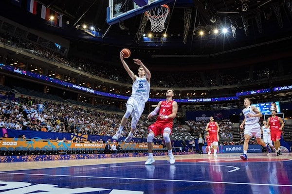 Upeaa, Susijengi! Markkanen ja Salin johtivat murskajaisia EM-parketilla Upeaa, Susijengi! Markkanen ja Salin johtivat murskajaisia EM-parketilla