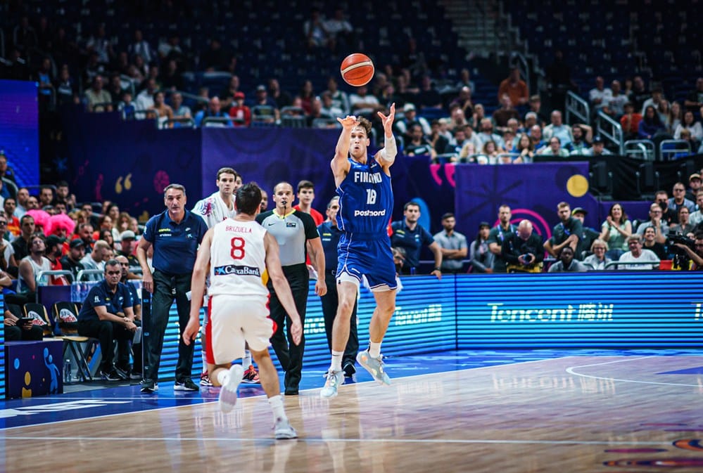 Suomalaispelaaja loisti NBA:n kesäliigassa Suomalaispelaaja loisti NBA:n kesäliigassa