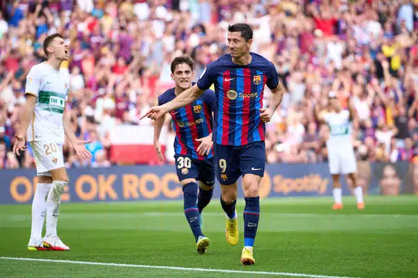 Barcelonalle takaisku - Robert Lewandowski ei pelaa El Clasicossa Barcelonalle takaisku – Robert Lewandowski ei pelaa El Clasicossa