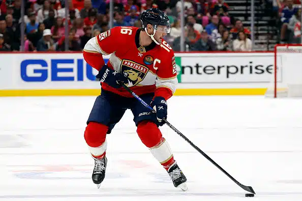 Sieltä se tuli! Aleksander Barkov: ”Apina on poissa selästäni” Sieltä se tuli! Aleksander Barkov: ”Apina on poissa selästäni”