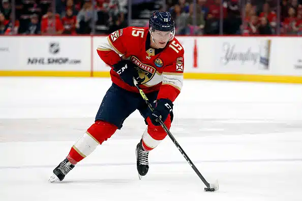 Florida Panthersilta harmittava päivitys Anton Lundellin tilanteesta – seura pakotettu ikävään ratkaisuun Florida Panthersilta harmittava päivitys Anton Lundellin tilanteesta – seura pakotettu ikävään ratkaisuun