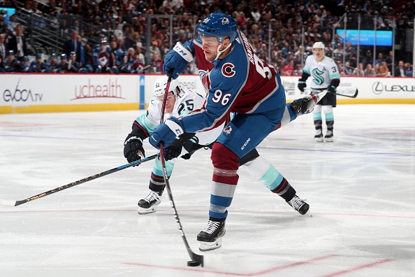 Mikko Rantanen hattutempullaan Coloradon sankari - Patrik Laineen vahva vire sai jatkoa Mikko Rantanen hattutempullaan Coloradon sankari – Patrik Laineen vahva vire sai jatkoa