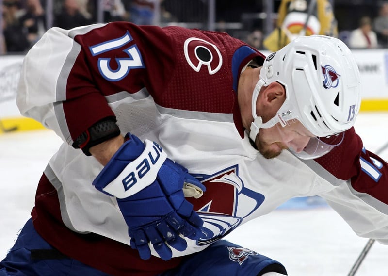 Venäläinen NHL-tähti sivussa henkilökohtaisista syistä - valmentaja paluuaikataulusta: ”Ei mitään tietoa” Venäläinen NHL-tähti sivussa henkilökohtaisista syistä – valmentaja paluuaikataulusta: ”Ei mitään tietoa”