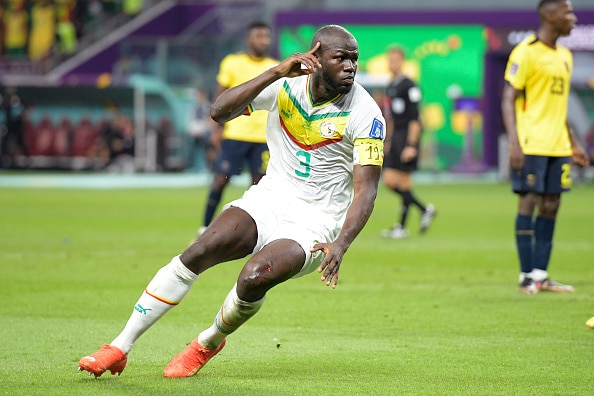 Huomasitko tämän? Senegalin kapteenilta upea kunnianosoitus edesmenneelle tähtipelaajalle Huomasitko tämän? Senegalin kapteenilta upea kunnianosoitus edesmenneelle tähtipelaajalle